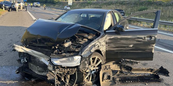 Auffahrkollision auf A3