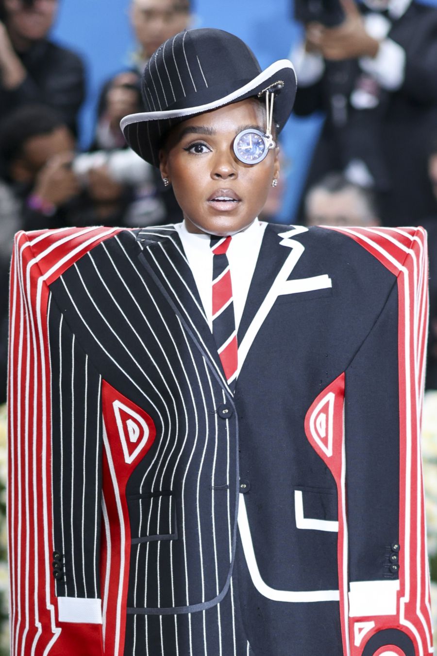 Janelle Monáe auf dem roten Teppich der Met Gala in New York.