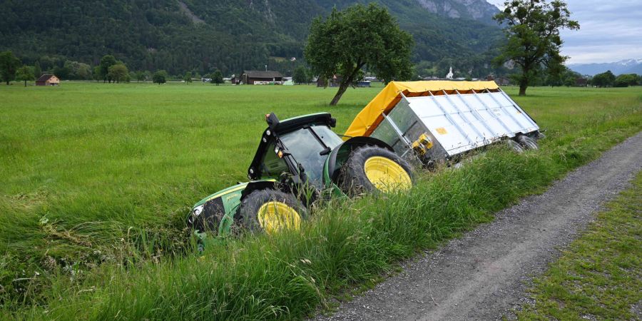 Traktor Unfall
