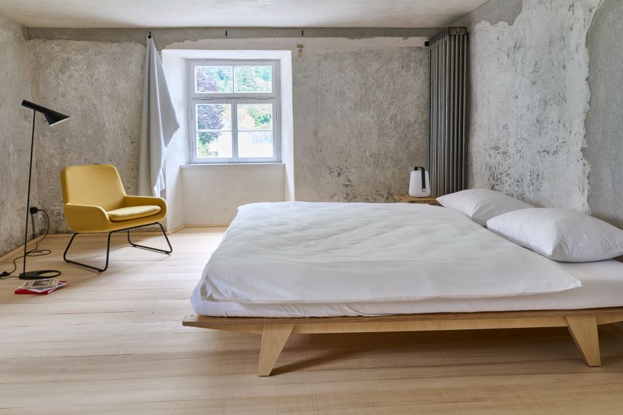 Bett Stuhl Zimmer Licht