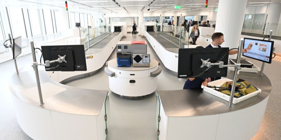 Flughafen Sicherheitskontrolle