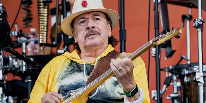 Carlos Santana