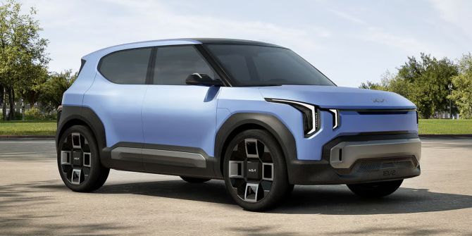 KIA EV2