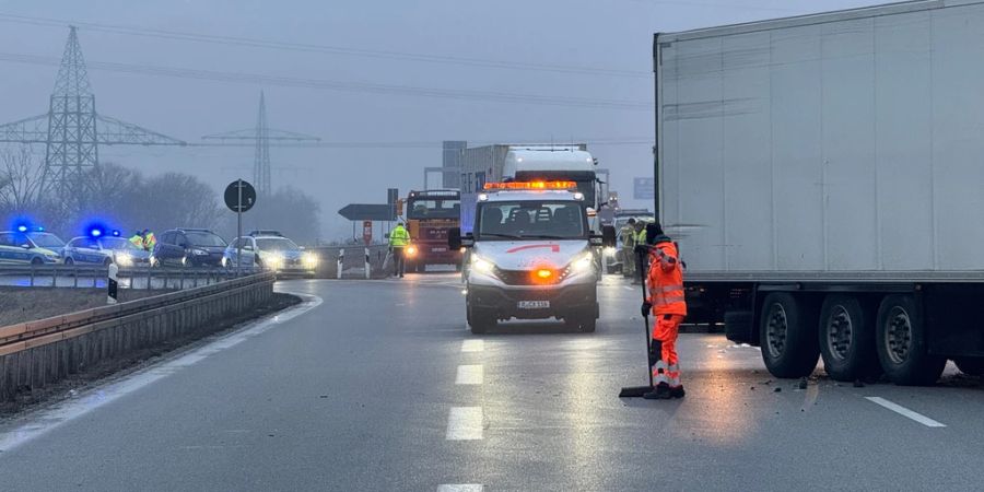 Deutschland Regensburg Unfall