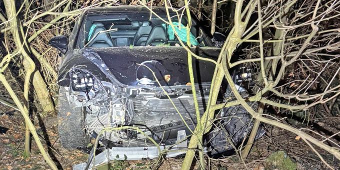 Beim Selbstunfall wurde niemand verletzt. Selbstunfall in Wäldi