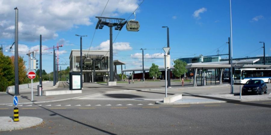 Mit der Zoo-Seilbahn etwa (Visualisierung) wollte der Zürcher Zoo die Verkehrsprobleme lösen. (Archivbild)