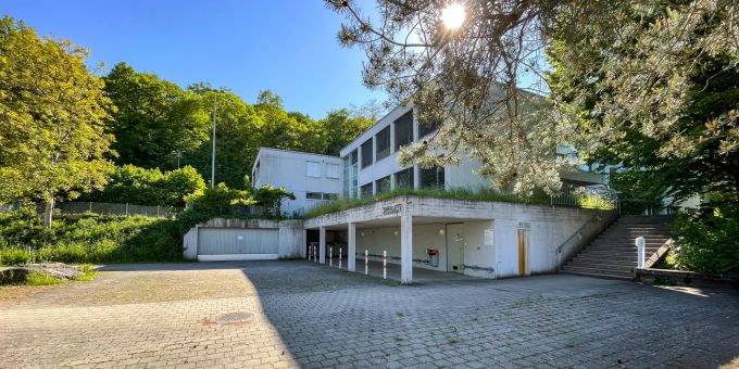 Mehrzweckgebäude Hüntwangen - Hüntwangen Mehrzweckgebäude Hüntwangen - Hüntwangen