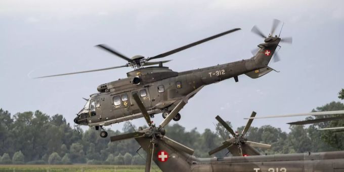 Ein Helikopter der Schweizer Armee. Helikopter