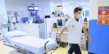 gesundheitspersonal covid testpflicht