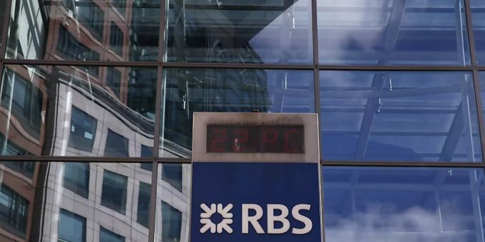 Die Royal Bank of Scotland musste in der Finanzkrise vom britischen Staat gerettet werden. Jetzt verkauft der britische Staat weitere Anteile am Bankkonzern, der jetzt NatWest heisst. (Archivbild) Die Royal Bank of Scotland musste in der Finanzkrise vom britischen Staat gerettet werden. Jetzt verkauft der britische Staat weitere Anteile am Bankkonzern, der jetzt NatWest heisst. (Archivbild)