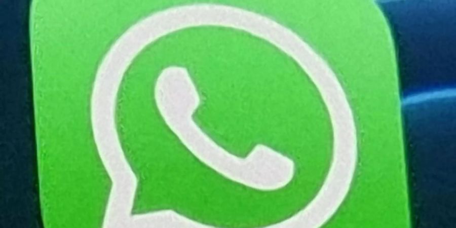 WhatsApp Irland muss wegen Verstössen gegen die DSGVO viel Strafe zahlen. Foto: Christoph Dernbach/dpa/dpa-tmn