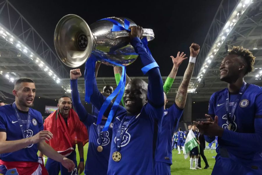 N'Golo Kanté brilliert im Chelsea-Mittelfeld neben Jorginho und krönt eine fantastische Saison mit dem Sieg der Champions League.