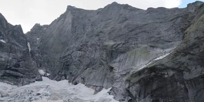 Am Dienstagvormittag konnten die Leichen der beiden geborgen werden. Kantonspolizei Graubünden
