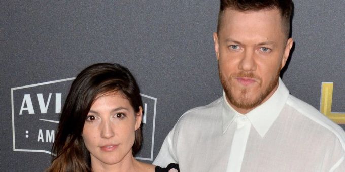 Zwischen Aja Volkman und Dan Reynolds ist es aus. Zwischen Aja Volkman und Dan Reynolds ist es aus.