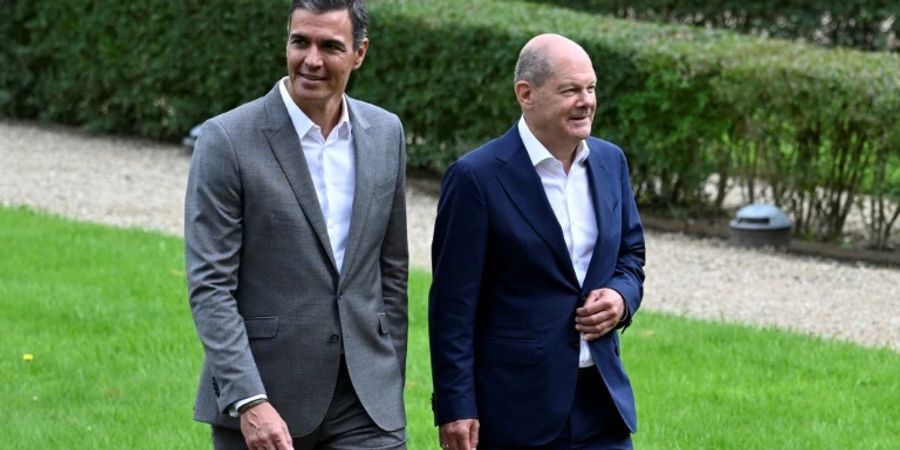 Sánchez und Scholz in Meseberg im Juli