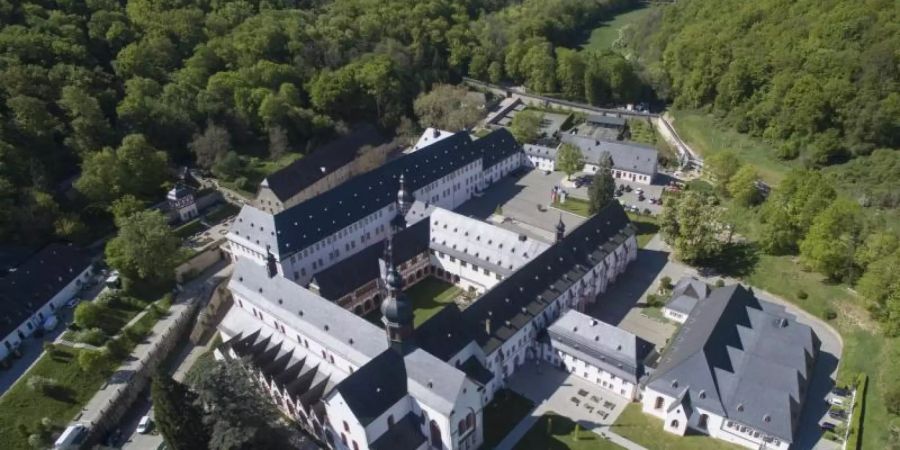 Die Anlage von Kloster Eberbach. Foto: Boris Roessler/dpa