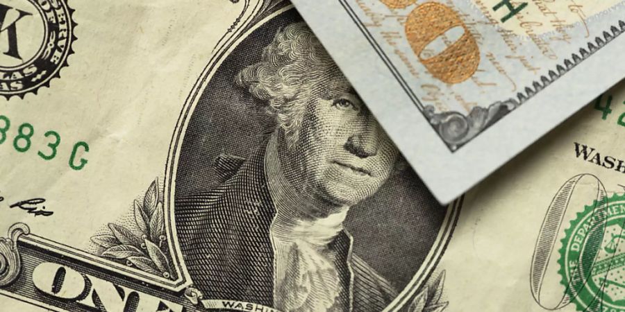 Angesichts des unsicheren Ausgangs der US-Präsidentenwahl steuern Anleger die globale Reservewährung US-Dollar an. (Symbolbild)