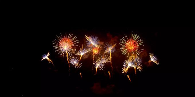 Der Vogelherdclub ist bekannt für sein Feuerwerk an der Sonnwendfeier in Oensingen. Vogelherdclub Jubiläum Oensingen