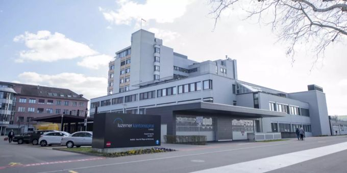 Das Luzerner Kantonsspital Sursee. Das Luzerner Kantonsspital Sursee.