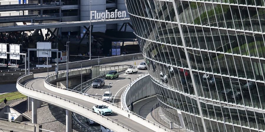 Der grösste Schweizer Flughafen hat im September wieder fast gleichviele Passagiere verzeichnet wie vor der Pandemie. (Archivbild)