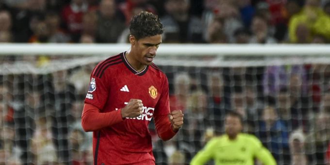 Raphaël Varane könnte trotz Vertrag schon im Januar den Verein wechseln. Raphaël Varane