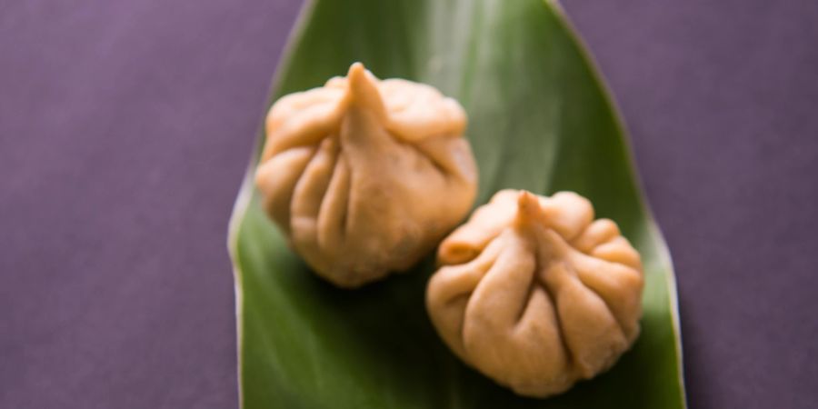 Momos