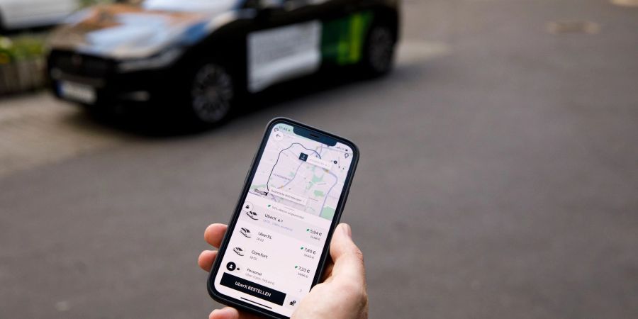 Uber-Fahrgäste vergassen am häufigsten Telefone, Geldbörsen und Schlüssel.