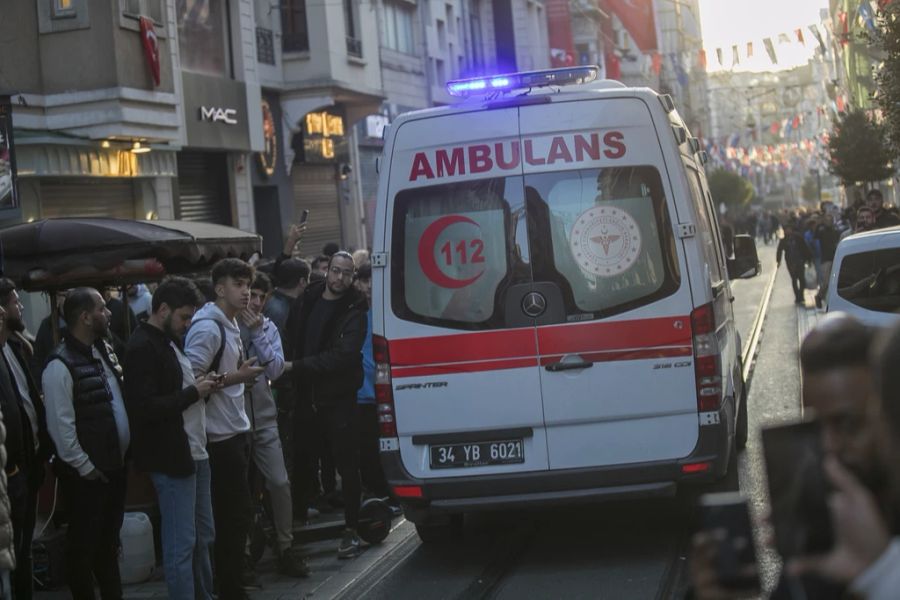 Von den 42 Personen, die noch behandelt wurden, befanden sich fünf auf der Intensivstation.