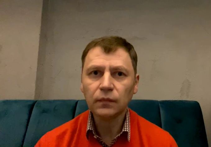 Aus der Ukraine wird Oleksandr Bondartschuk in die «Arena» zugeschaltet. Arena
