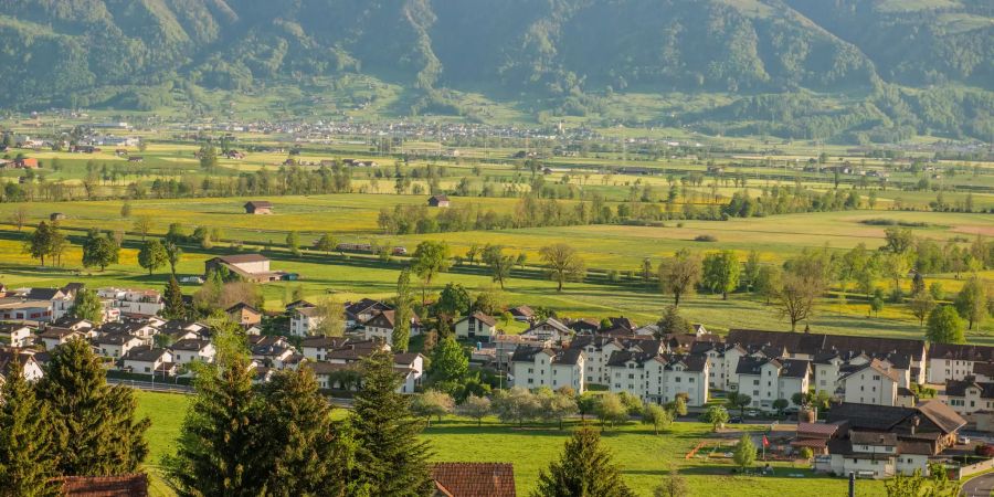 Blick auf die Gemeinde Uznach im Kanton St. Gallen.