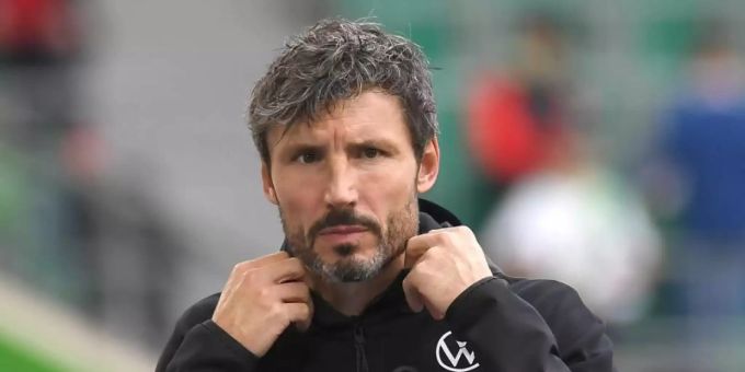 Nach Sieglos-Serie - VfL Wolfsburg trennt sich von Trainer van Bommel