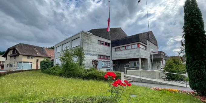 News für die Schweiz Nau.ch