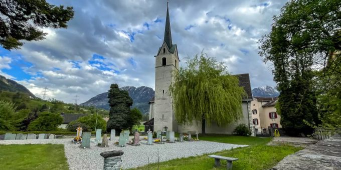 Die reformierte Kirche Fürstenau (GR). Die reformierte Kirche Fürstenau (GR).