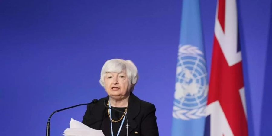Janet Yellen bei der UN-Klimakonferenz COP26 in Glasgow. Die US-Finanzministerin hat vor einem möglichen Zahlungsausfall der US-Regierung ab dem 15. Dezember gewarnt. Foto: Stefan Rousseau/PA Wire/dpa