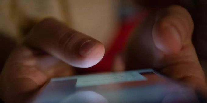 Der Datenverbrauch in deutschen Mobilfunknetzen ist auch dieses Jahr stark gestiegen. Foto: Sebastian Gollnow/dpa Der Datenverbrauch in deutschen Mobilfunknetzen ist auch dieses Jahr stark gestiegen. Foto: Sebastian Gollnow/dpa