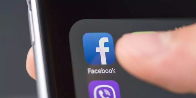 Eine neue Studie zeigt, wie Fake News auf Facebook verbreitet werden. (Symbolbild) Facebook
