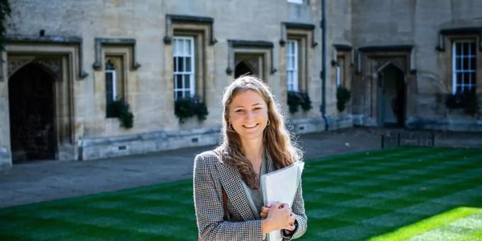 Brüssel - Prinzessin Elisabeth beginnt Studium in Oxford