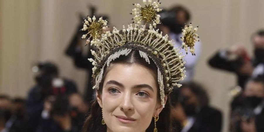 Lorde bei der Benefizgala des Costume Institute des Metropolitan Museum of Art 2021. Foto: Evan Agostini/Invision via AP/dpa