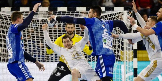 Der THW Kiel verspielte zu Hause eine klare Führung. Foto: Frank Molter/dpa Der THW Kiel verspielte zu Hause eine klare Führung. Foto: Frank Molter/dpa