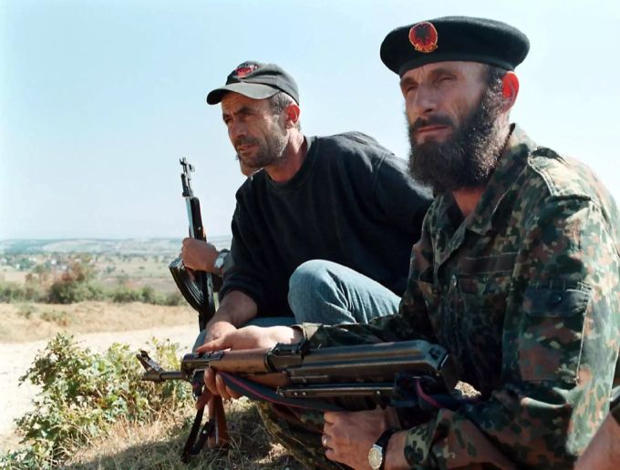 Während des Kosovo-Kriegs kämpfte die UÇK für die Nato. UCK