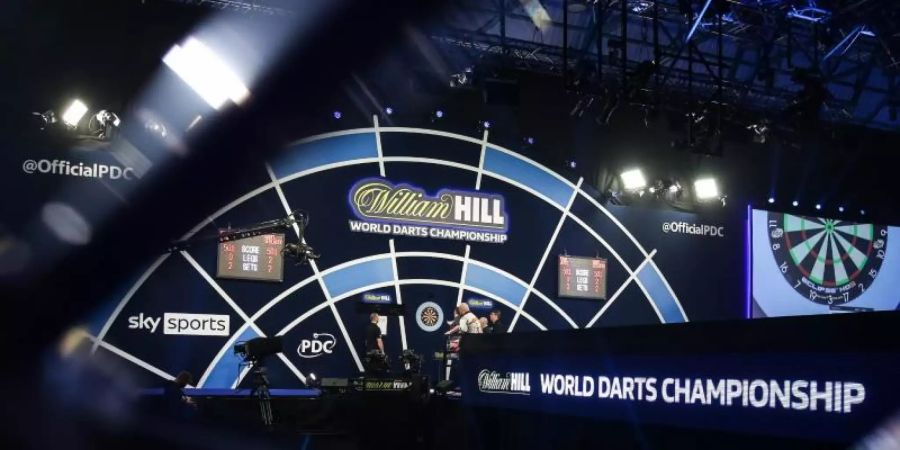 Blick in den Austragungsort der Darts-Weltmeisterschaft: Der Alexandra Palace. Foto: Kieran Cleeves/PA Wire/dpa