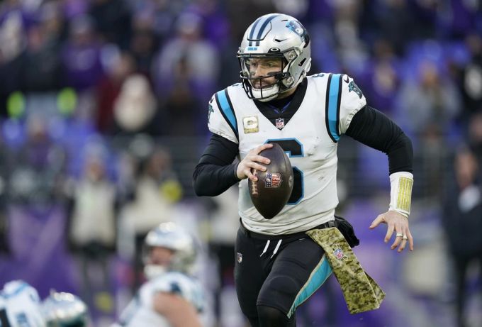 Baker Mayfield läuft in der NFL neu für die Los Angeles Rams auf. Mayfield NFL