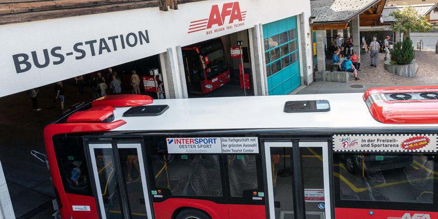 Eine Busstation der Automobilverkehr Frutigen-Adelboden AG (AFA) in Adelboden.