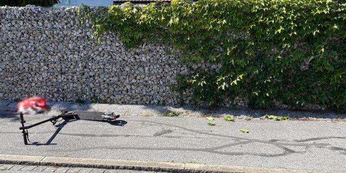 Balgach: Selbstunfall mit E-Scooter Balgach: Selbstunfall mit E-Scooter