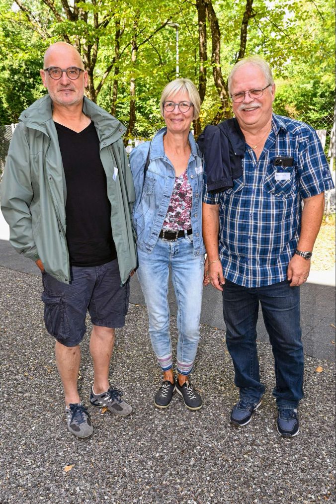 Vlnr.: Benedikt Salvisberg mit Gattin Monika und Robert Marti.