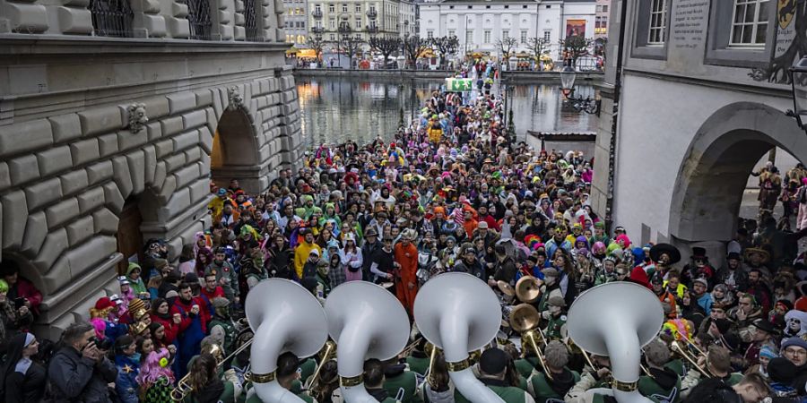 Rathaustreppe in der Luzerner Altstadt