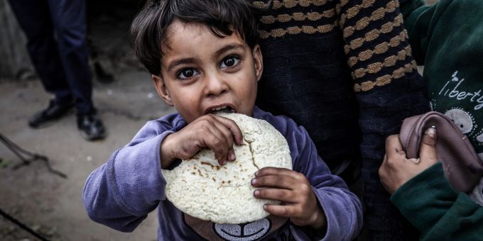 Im Gazastreifen herrscht Hunger. (Archivbild) Im Gazastreifen herrscht Hunger. Nun reagieren die Amerikaner.
