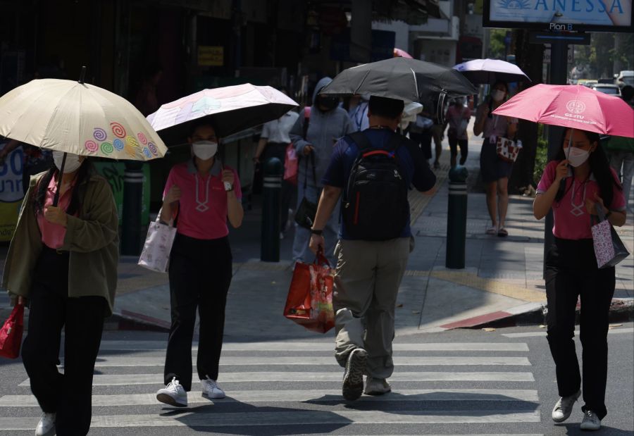 Nun sollen kostenlose Kühl-Zentren die Bevölkerung vor ernsten Gesundheitsrisiken schützen.
