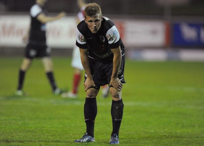 Silvan Widmer im Trikot des FC Aarau. Silvan Widmer FC Aarau