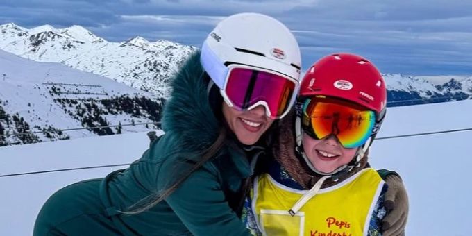 «Kreuzband durch» - Sarah Engels braucht nach Unfall Operation